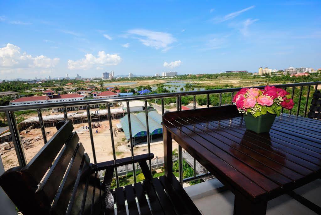 חוף ג'ומטיין Oyo 829 Royal Thai Residence מראה חיצוני תמונה