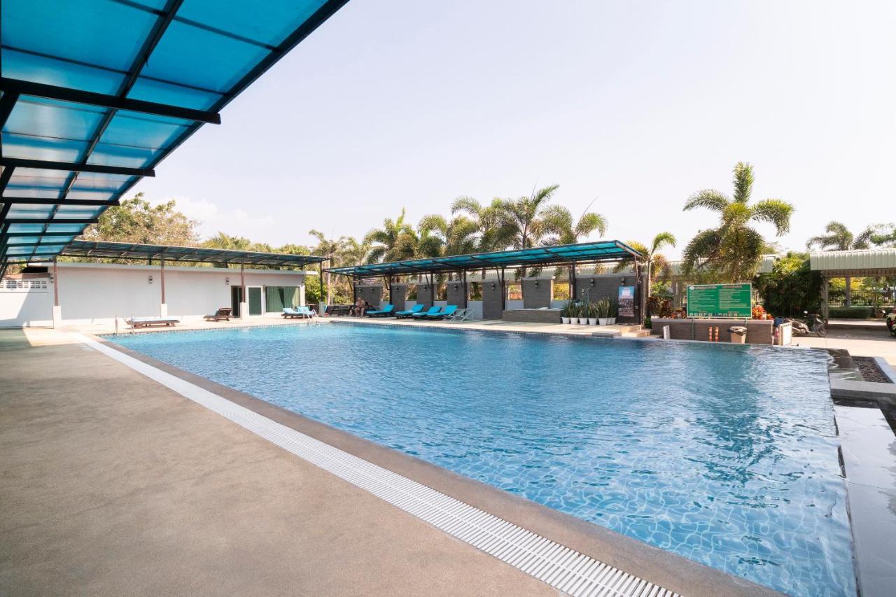חוף ג'ומטיין Oyo 829 Royal Thai Residence מראה חיצוני תמונה